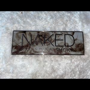 Urban Decay NAKED Smoky eyeshadow palette